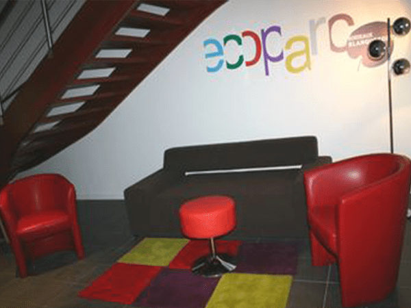 Bureaux dédiés aux éco-activités et aux éco-technologies sur EcoParc à Bordeaux-Blanquefort