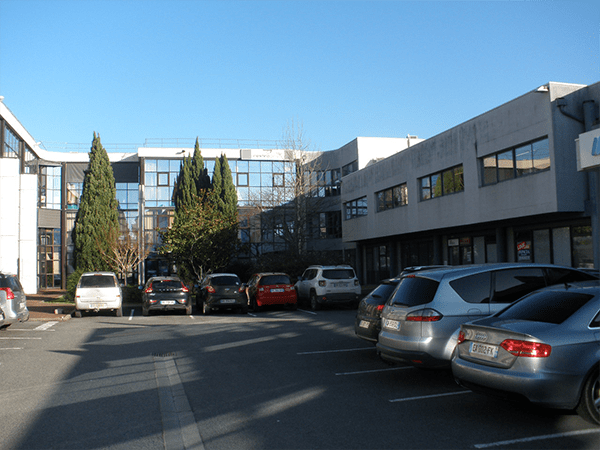 Bureaux tertiaires de 200 m² à Niort