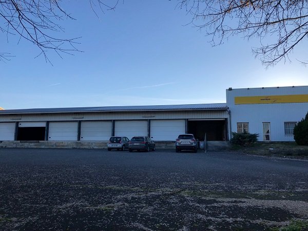 Local d'activité et entrepôt logistique de 1200 m² à vendre près d'Angoulême