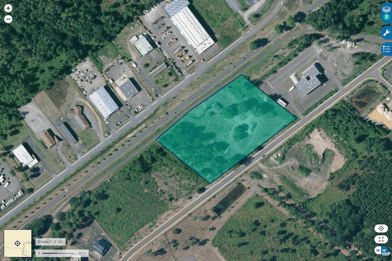 Terrain de 18 000m² à Saint Avit
