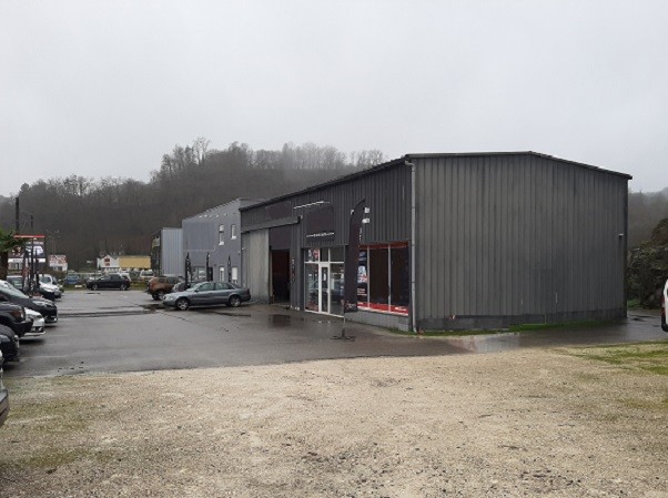 Local commercial 200 m2 - Tulle