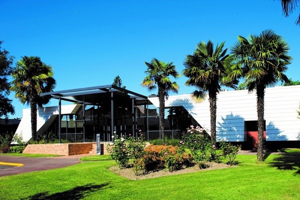 Location hôtel d'entreprise de 15 à 2000 m2 à PAU