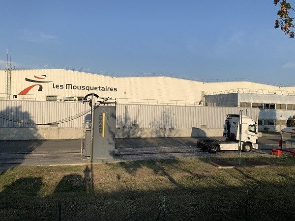 Entrepôt logistique de 21 693m² à vendre ou louer à Roullet Saint Estèphe (16)