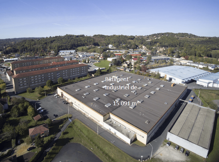 Bâtiment industriel de 15091 m² à vendre ZAC de Madrazès à Sarlat (24)