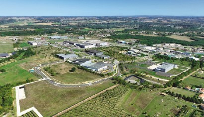 Terrains à vendre jusqu'à 1 ha dans Parc d'activités Euratlantic - Grand-Angoulême (16)