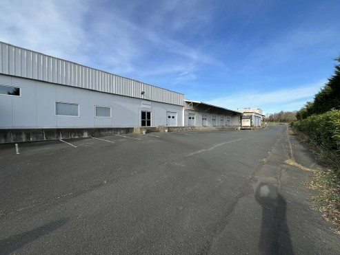 A vendre - local d'activité agroalimentaire et logistique de 3243 m² - Grand-Poitiers (86)