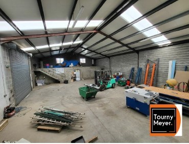 Local d'activité 300 m² à Tarnos (40) proche Bayonne