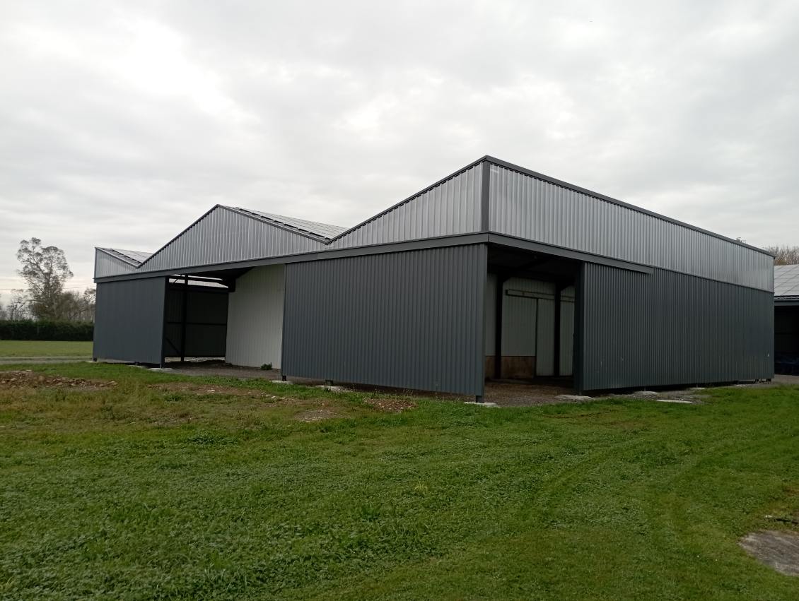 Bâtiment de 455 m² neuf à louer entre Bayonne et Pau (64)