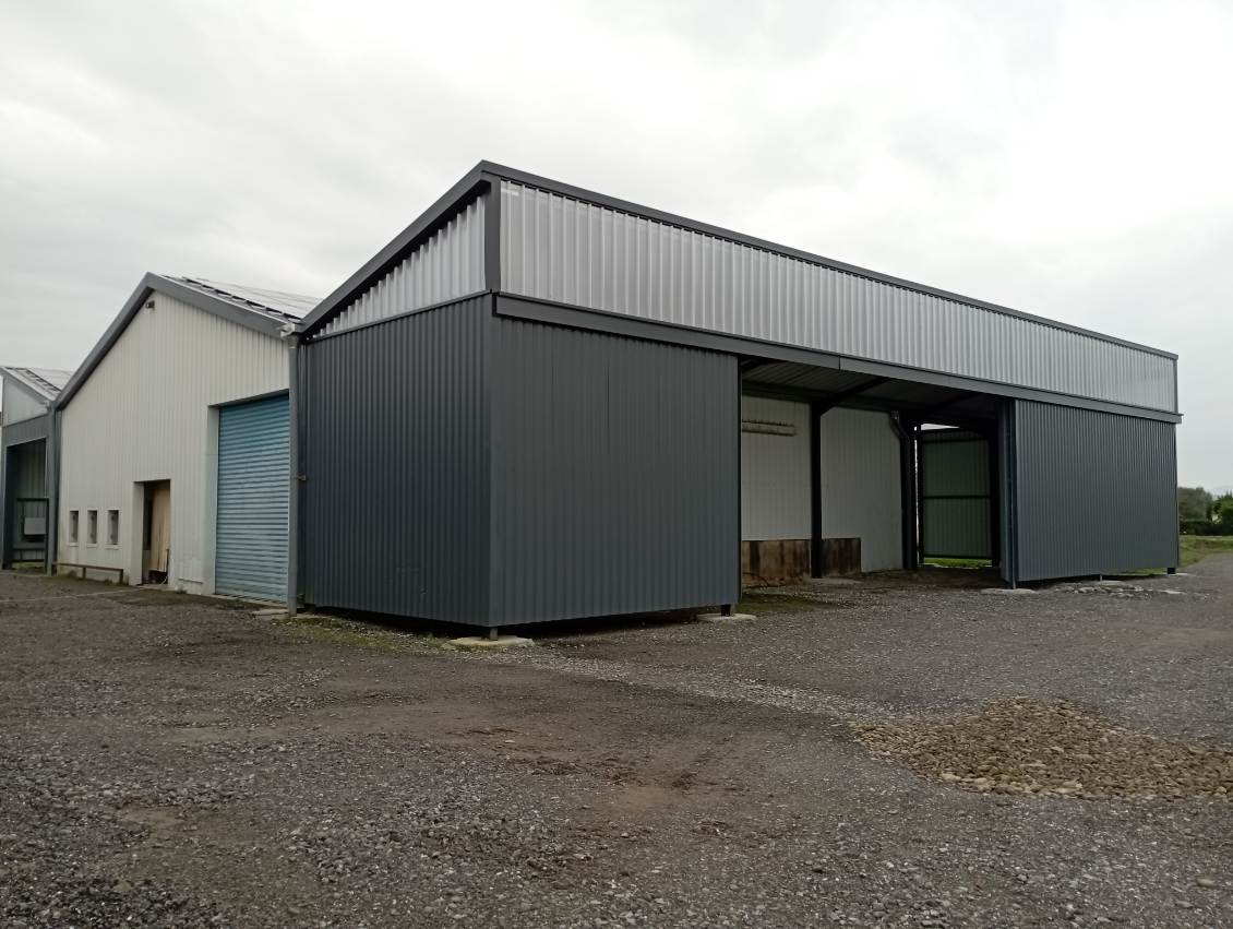 Bâtiment de 705 m² neuf à louer entre Bayonne et Pau (64)