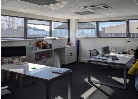 Bureaux 200 m² à louer proche campus universitaire Bordeaux (33)