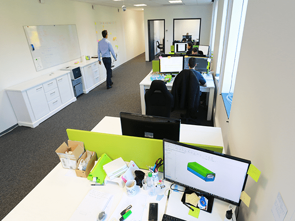 Bureaux en pépinière d'entreprises dédiées au géosciences sur la Technopole Hélioparc à Pau