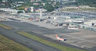 Terrain et entrepôt à vendre aéroport de Bordeaux-Mérignac (33)