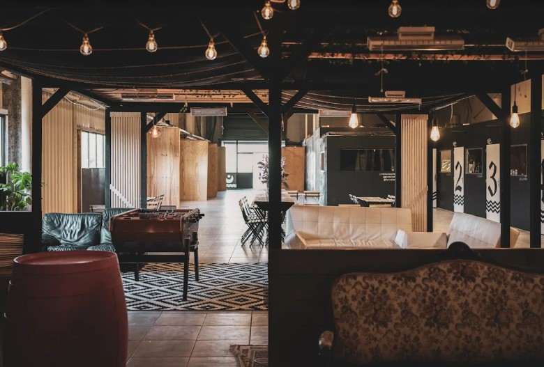 Ateliers-bureaux à louer dans espace de coworking Bordeaux (33)