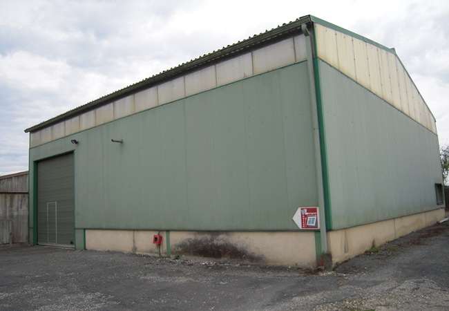 A vendre bâtiment industriel de 536 m² proche Bergerac (24)